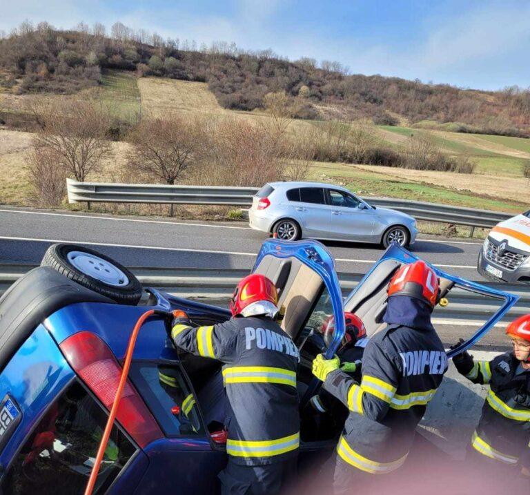Grav accident de circulație pe DN 76. O femeie a decedat, în ciuda manevrelor de resuscitare