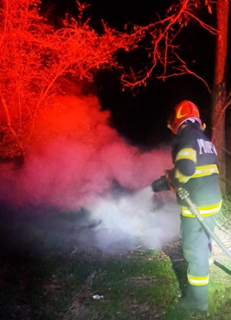 Două incendii violente într-o singură zi. Pagube materiale considerabile