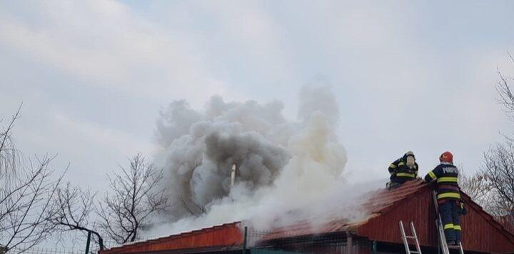 Incendiu la o casă din Oradea. Atenție la coșurile de fum și mijloacele de încălzire!