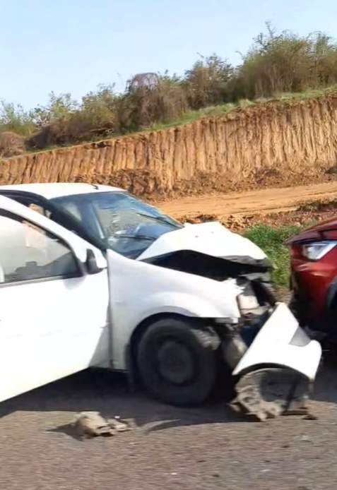 Coliziune între trei autoturisme la intrarea în Biharia: o persoană rănită, trafic dirijat de poliție