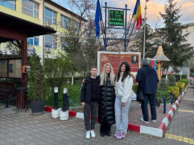 „Regina” și „Regele” din Bihor, pe tabla națională a șahului