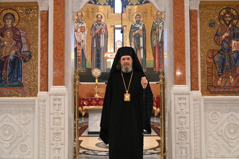PSS Sofronie Drincec, episcopul Oradiei: „Hristos nu refuză pe nimeni!”