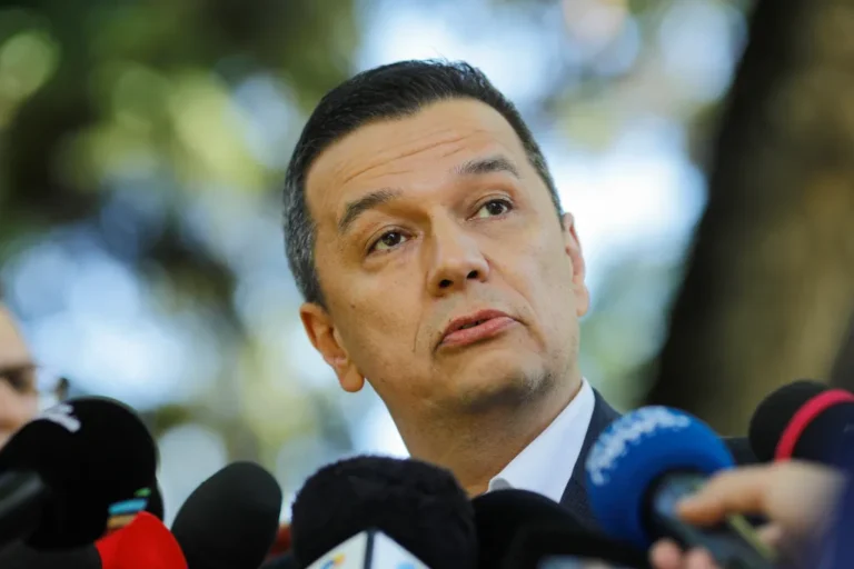 Sorin Grindeanu este președintele interimar al PSD, după ce Marcel Ciolacu a demisionat / Cu ce mandat merge partidul la discuțiile cu Nicușor Dan