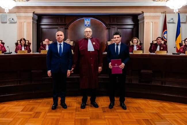 CCR a validat mandatul lui Nicușor Dan. Contestația lui George Simion pentru anularea alegerilor prezidențiale, respinsă de Curtea Constituțională. Liderul AUR acuză o „lovitură de stat” 