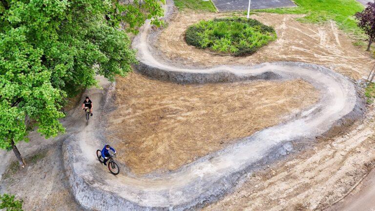 O nouă pistă de pumptrack, în Parcul Ghioceilor