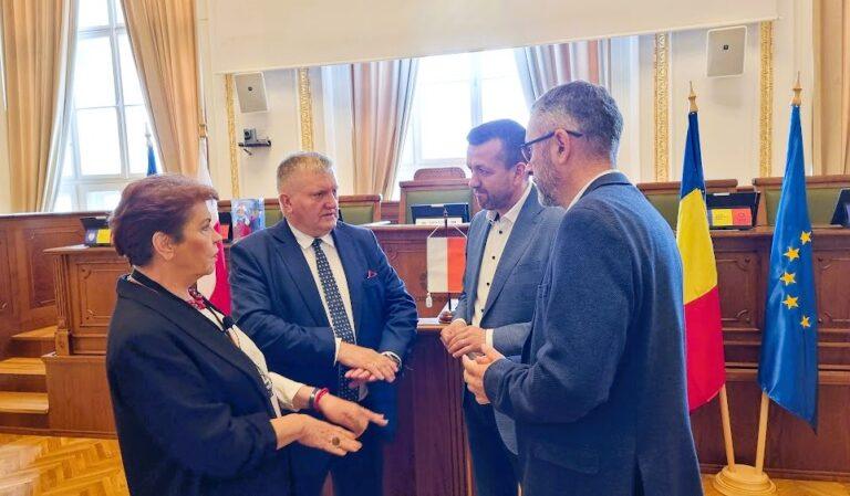 Polonezii, impresionați de curățenia și frumusețea Oradiei și de eleganța locuitorilor