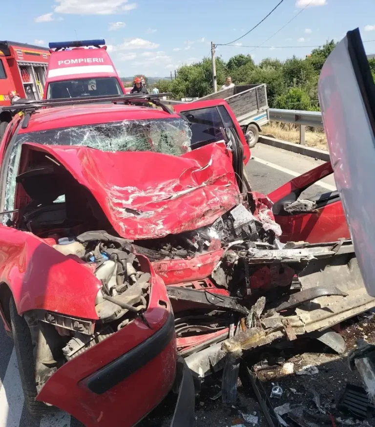 Două persoane și-au pierdut viața în accidentul de pe centura Aleșdului