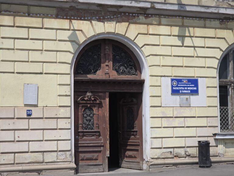 Peste 2.300 de candidați înscriși la Facultatea de Medicină și Farmacie a Universității din Oradea. Examenele de admitere au loc pe 28 și 29 iulie