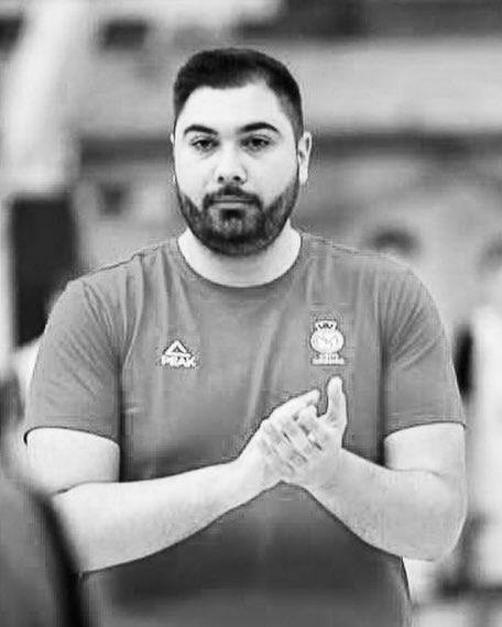 Lacrimi și durere în lumea sportului – Marius Coman, tânărul antrenor care a inspirat o generație de mici baschetbaliști, s-a stins tragic pe drumul spre visul lor. „Să antrenezi cu aceeași pasiune și îngerii din ceruri…”