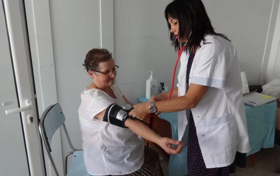 Puncte de prim-ajutor și de distribuire a apei potabile pentru persoanele afectate de caniculă