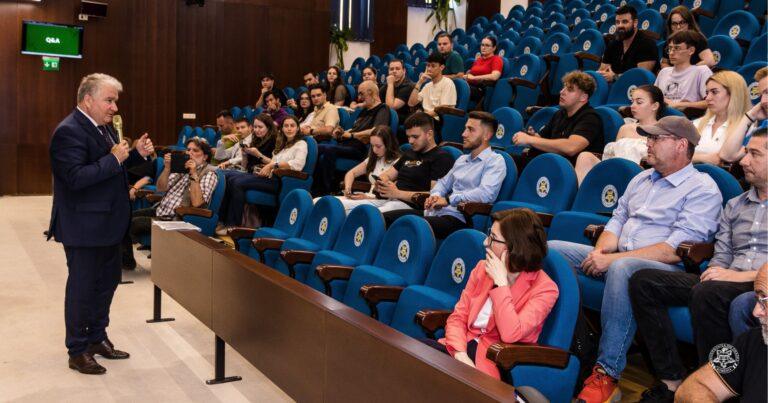 Împotriva lărgirii la patru benzi a străzii Universității din Oradea