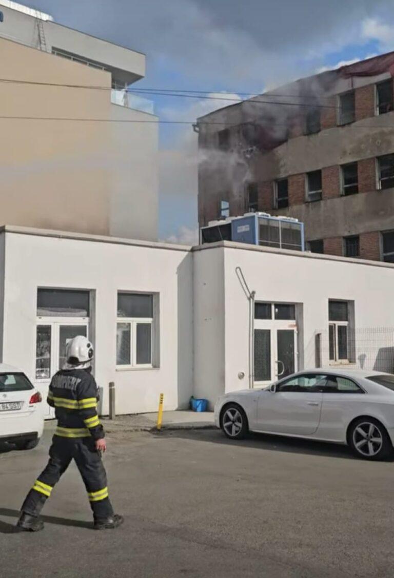 Incendiu lângă Spitalul Pelican din Oradea