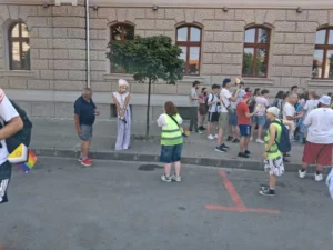 Comunitatea LGBT+ din Oradea a ieșit în stradă-02