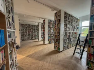 Lucrările la Biblioteca Județeană „Gheorghe Șincai” Oradea au intrat în etapa finală-26