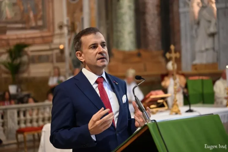 De ce ne certăm unii cu alții? Un ambasador vine la Băile Felix să dea răspunsuri simple la o întrebare veche de când lumea