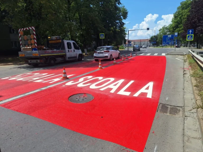 Zece noi treceri de pietoni cu vizibilitate sporită în Oradea