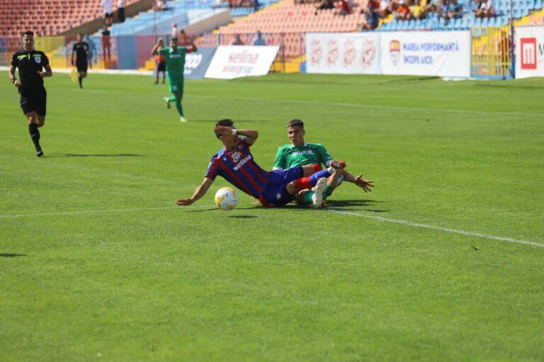 Victorie spectaculoasă în faţa Dumbrăviţei. FC Bihor urcă pe primul loc în clasament