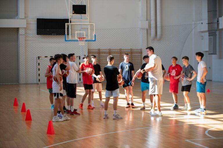 A început pregătirea juniorilor de la CSM Oradea pentru sezonul 2025/26