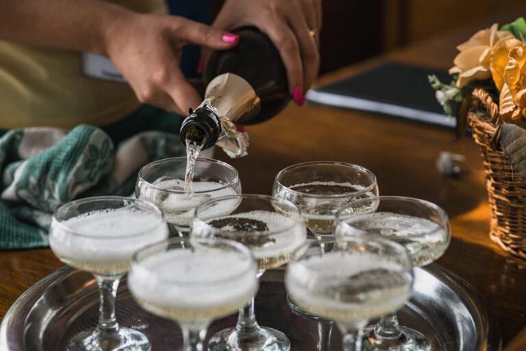 ANAF verifică nunțile și botezurile. Restaurantele obligate să raporteze toate evenimentele programate până la final de an