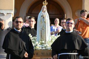 pelerinaj statuie Foto: Eugen Ivuț/egcor