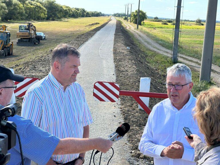 Pistă de biciclete inaugurată în Bihor. Primul tronson din cei 192 km construiți prin PNRR