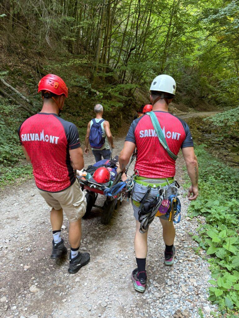 Accident pe traseul spre Cascada Boiului