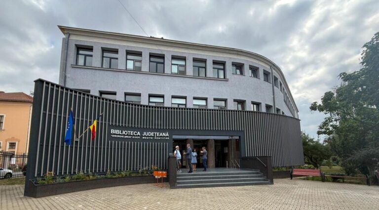 Oradea devine capitala bibliotecarilor. Conferința Națională ABR, ediție aniversară