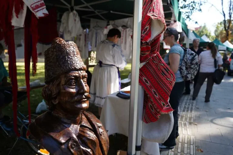 Festivalul care aduce Bihorul în farfurie și pe scenă: „Gusturi și tradiții” – ediția a III-a, la Oradea