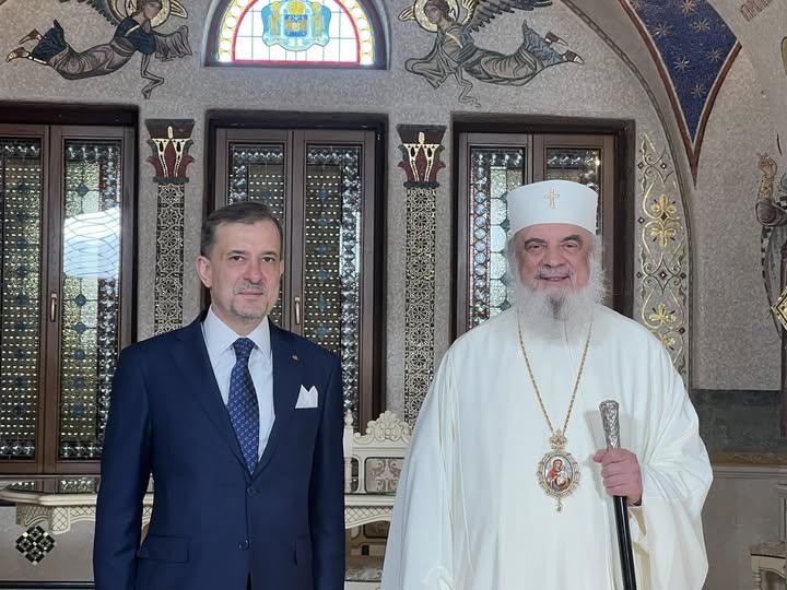Ambasadorul George Bologan, primit de Patriarhul Daniel la Reședința Patriarhală. Dialog despre cooperarea Bisericii cu diplomația românească