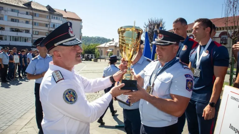 Locul II pe țară pentru pompierii bihoreni la concursurile specifice