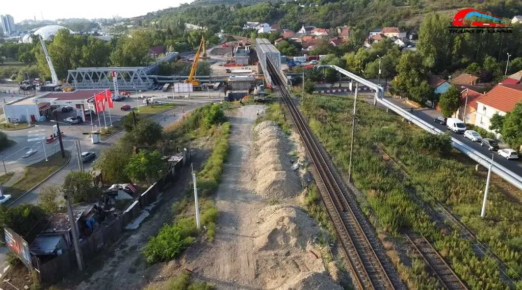 Foto captură: YouTube Trains by Yannis