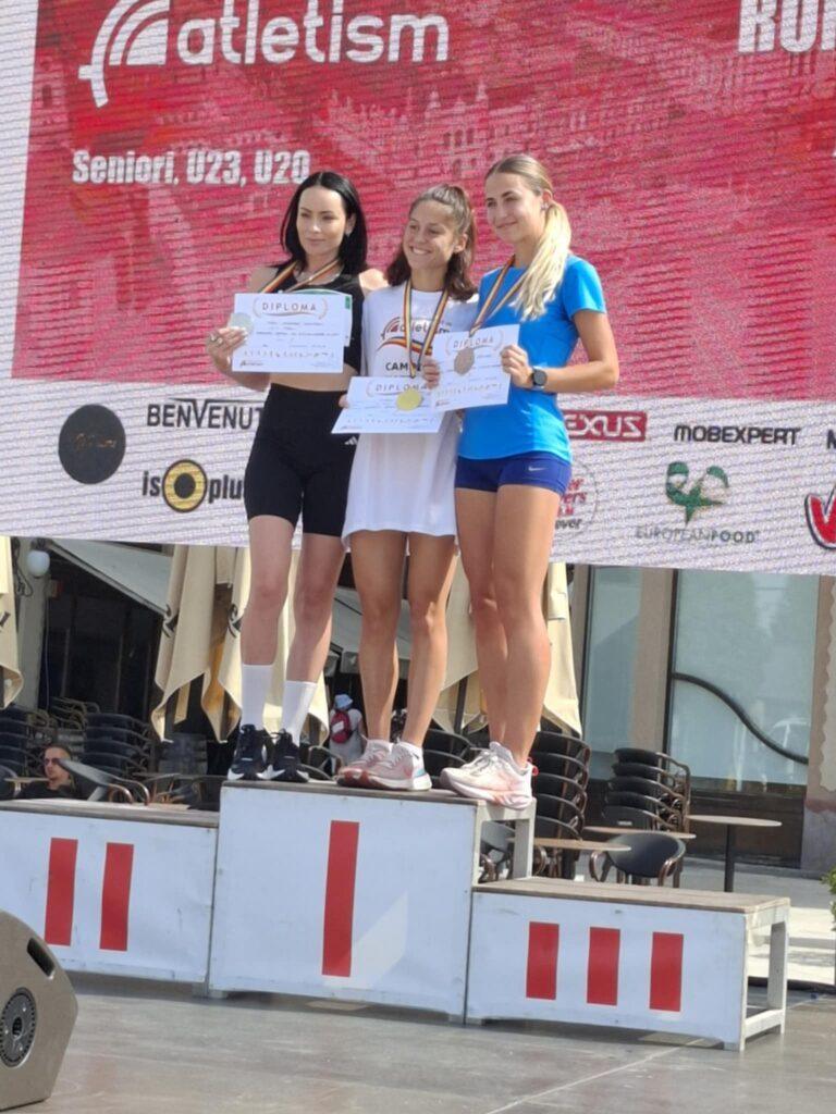 Atleţii Mihaela Blaga şi Dragoş Pop, câştigători ai Campionatului Naţional de Alergare pe Şosea 5 km, la Oradea (Foto)