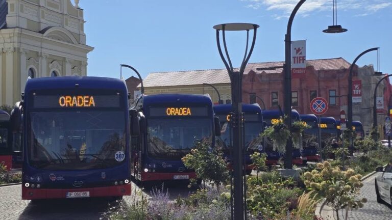 Primele 20 de autobuze electrice intră în circulație la Oradea, începând de mâine