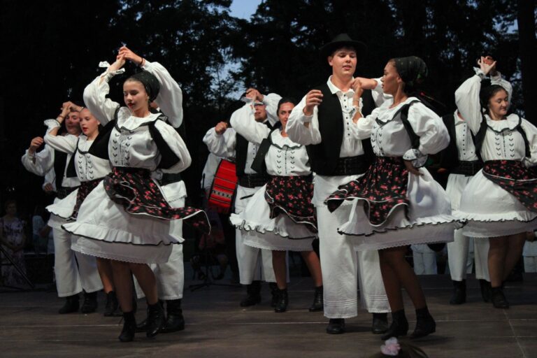 A treia ediție „Gusturi și tradiții DE BIHOR” a adus la Oradea bucatele și tradițiile județului