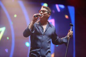 my retro akcent