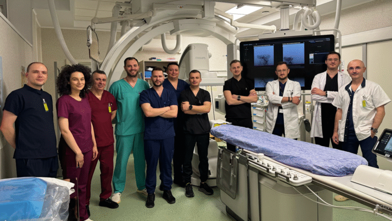 Premieră medicală, la Spitalul Județean Bihor, realizată de compartimentul de Radiologie intervențională