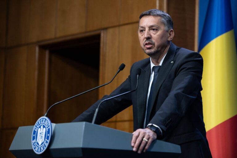 Guvernul actualizează cerințele minime pentru profesiile reglementate. Diplomele din domenii medicale și arhitectură, aliniate la noile norme europene