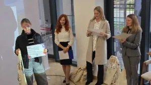 Elevii din Bihor, pe podium la concursul național „Satul meu, în 25 de ani”-27