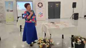 Mai mulți dascăli bihoreni au fost premiați pentru activitatea la catedră-102