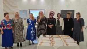 Mai mulți dascăli bihoreni au fost premiați pentru activitatea la catedră-108