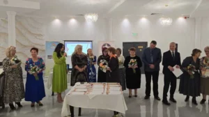 Mai mulți dascăli bihoreni au fost premiați pentru activitatea la catedră-120