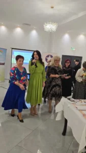 Mai mulți dascăli bihoreni au fost premiați pentru activitatea la catedră-121