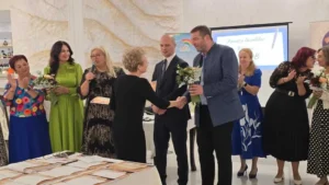 Mai mulți dascăli bihoreni au fost premiați pentru activitatea la catedră-150