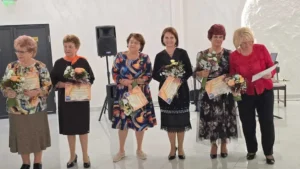 Mai mulți dascăli bihoreni au fost premiați pentru activitatea la catedră-167