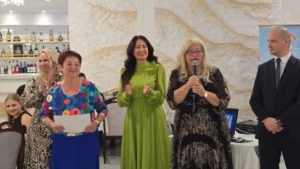 Mai mulți dascăli bihoreni au fost premiați pentru activitatea la catedră-191