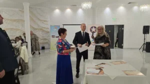 Mai mulți dascăli bihoreni au fost premiați pentru activitatea la catedră-234