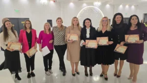 Mai mulți dascăli bihoreni au fost premiați pentru activitatea la catedră-237