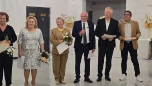 Mai mulți dascăli bihoreni au fost premiați pentru activitatea la catedră-266
