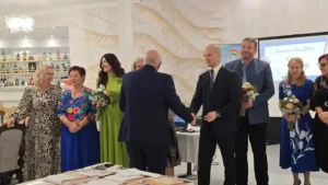 Mai mulți dascăli bihoreni au fost premiați pentru activitatea la catedră-280