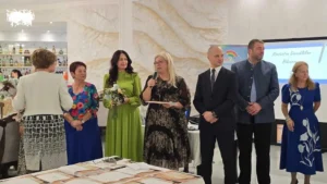Mai mulți dascăli bihoreni au fost premiați pentru activitatea la catedră-291